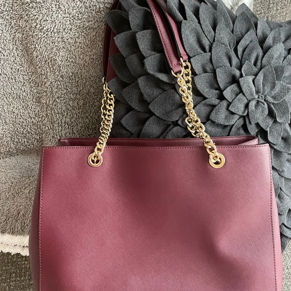 Michael Kors Work Tote - Picture 3 of 5